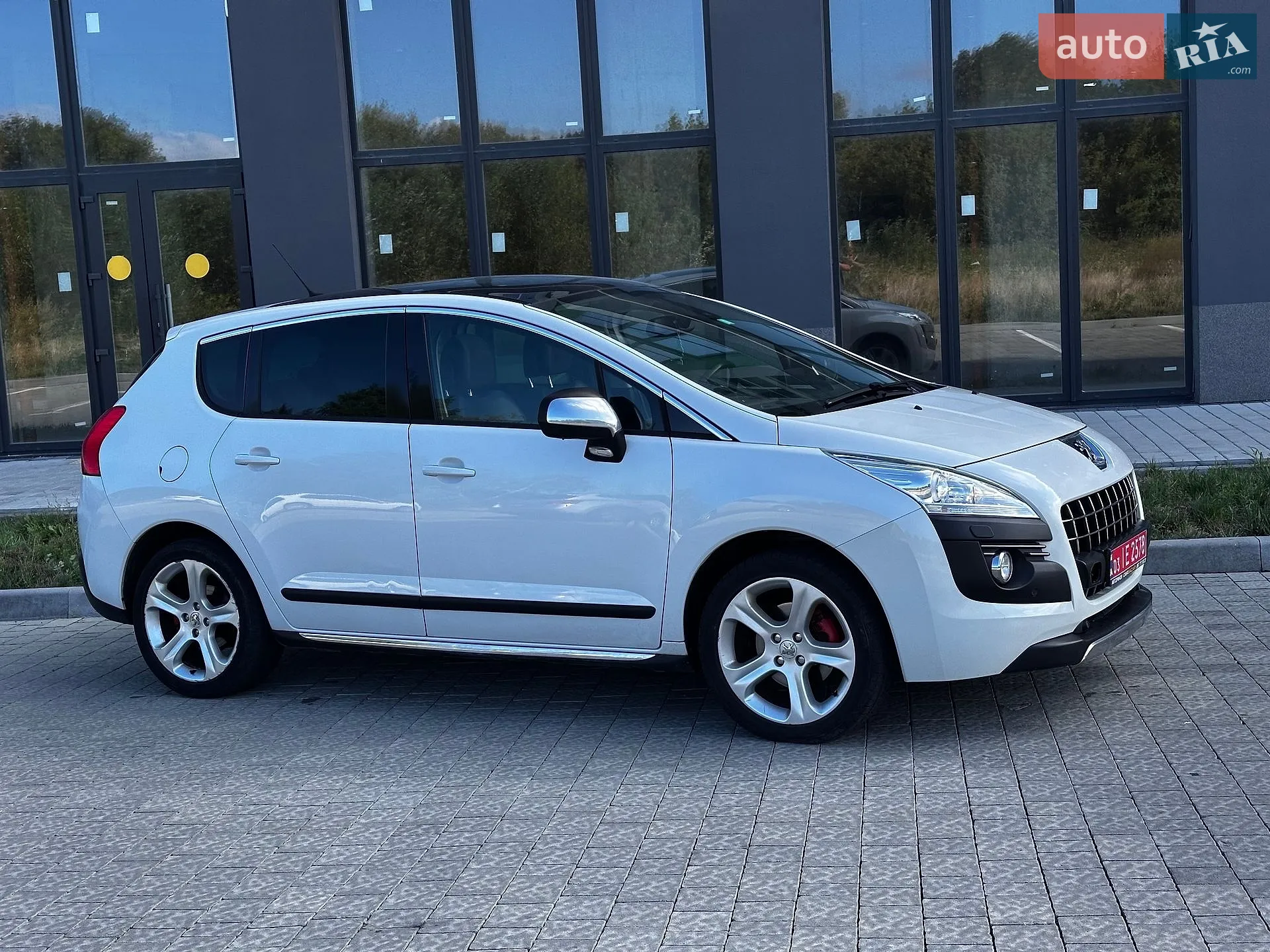 2011 Peugeot 3008 - мініатюра 28