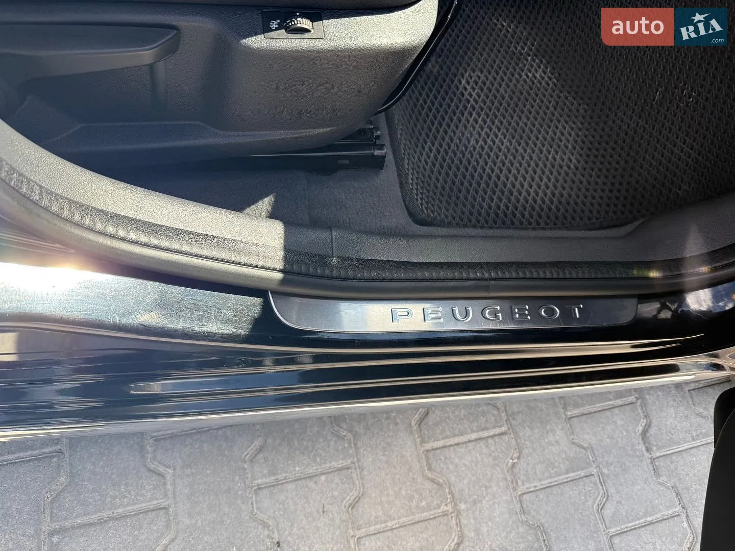 2014 Peugeot 3008 - мініатюра 31