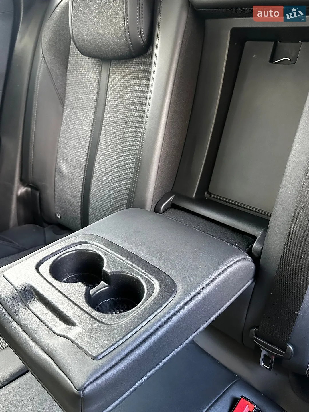 2019 Peugeot 3008 - мініатюра 27
