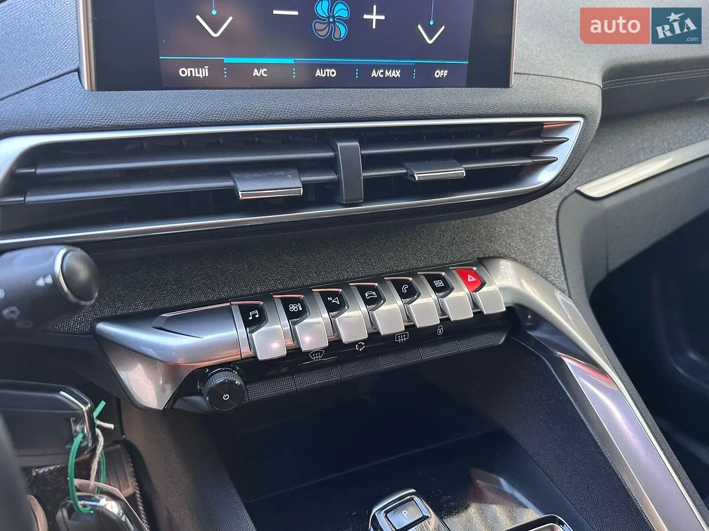 2017 Peugeot 3008 - мініатюра 28