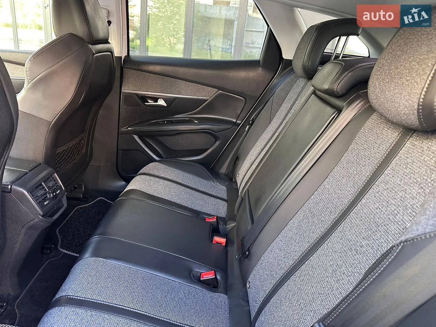 2017 Peugeot 3008 - мініатюра 34