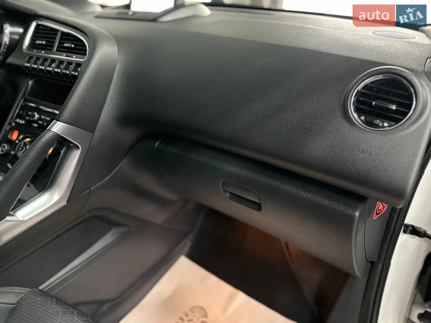 2015 Peugeot 3008 - мініатюра 42