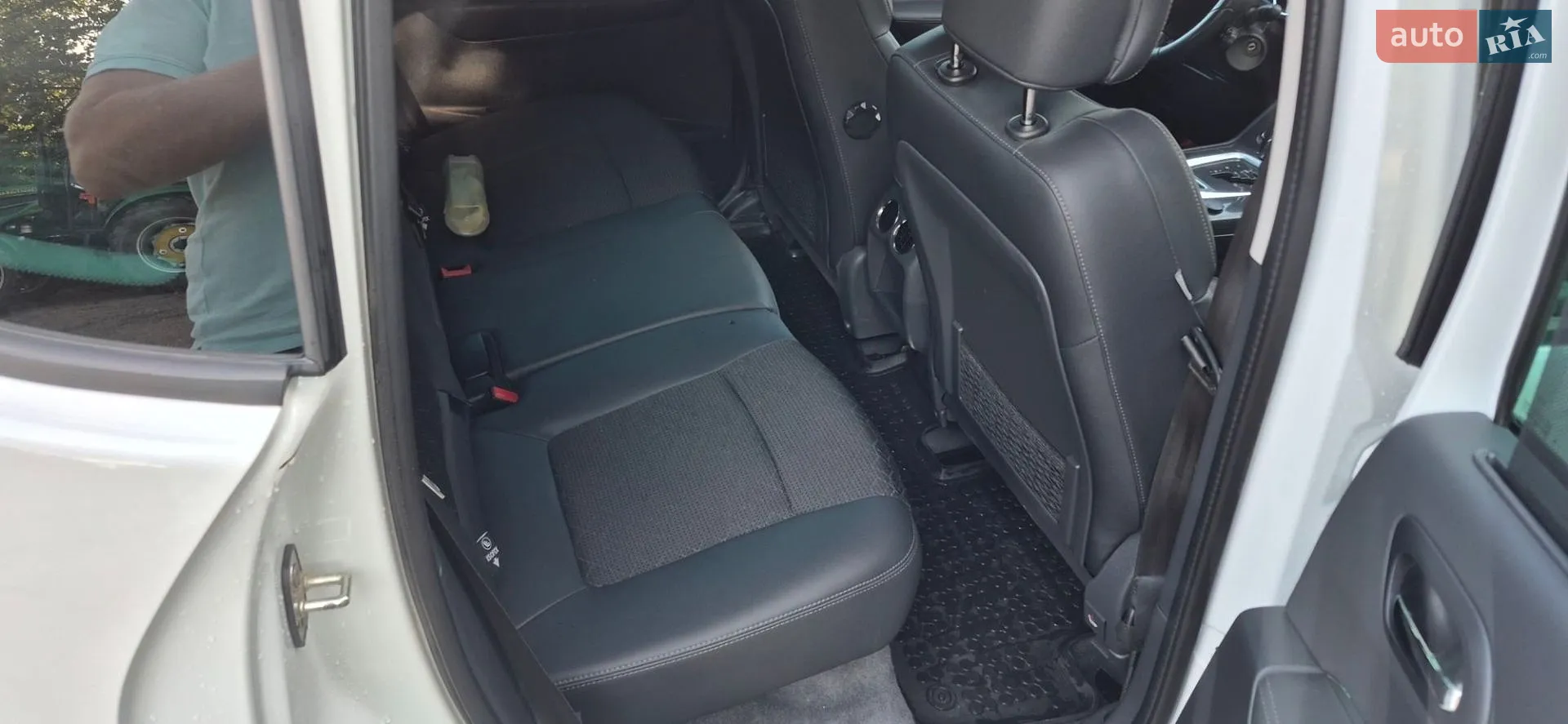 2015 Peugeot 3008 - мініатюра 9