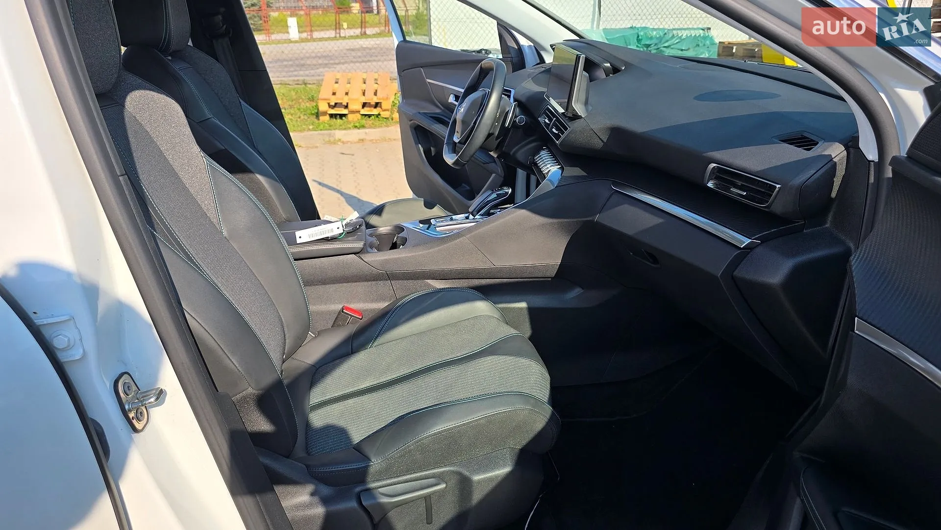 2021 Peugeot 3008 - мініатюра 25