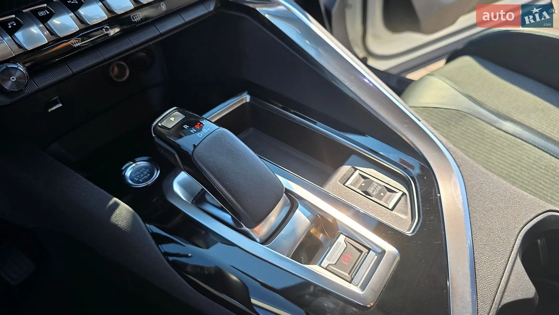 2021 Peugeot 3008 - мініатюра 38