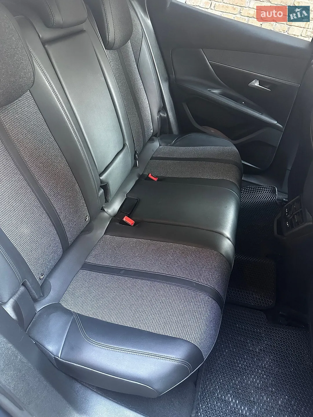 2019 Peugeot 3008 - мініатюра 13