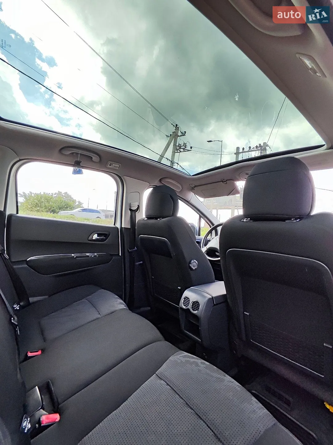 2010 Peugeot 3008 - мініатюра 12