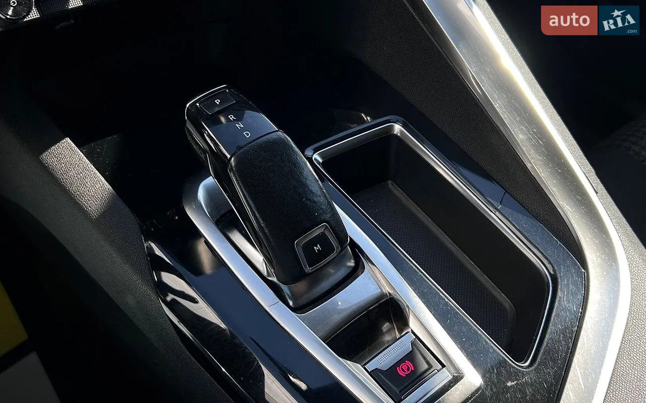 2018 Peugeot 3008 - мініатюра 18