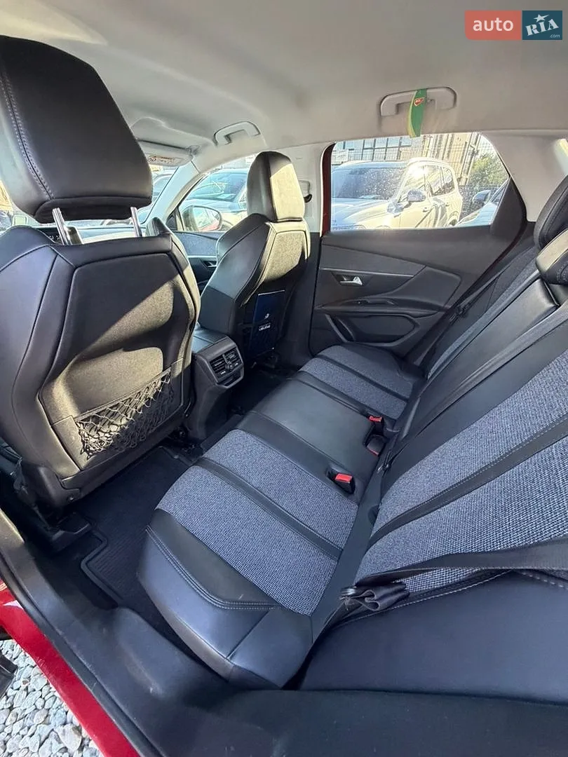 2017 Peugeot 3008 - мініатюра 29