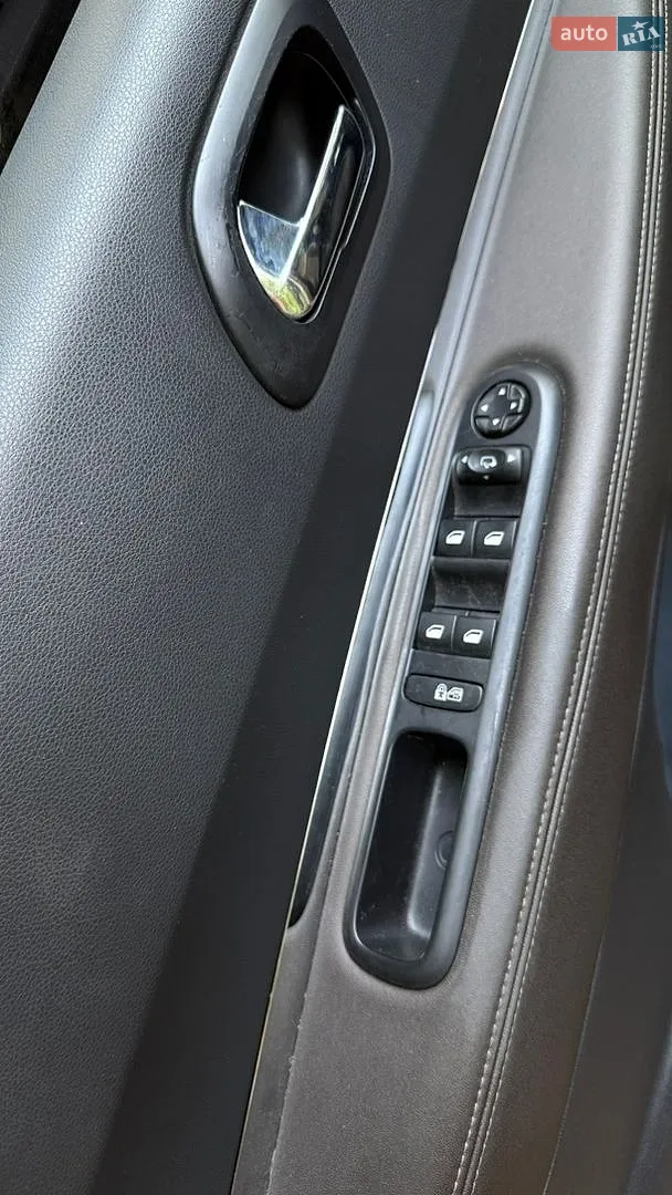 2014 Peugeot 3008 - мініатюра 12