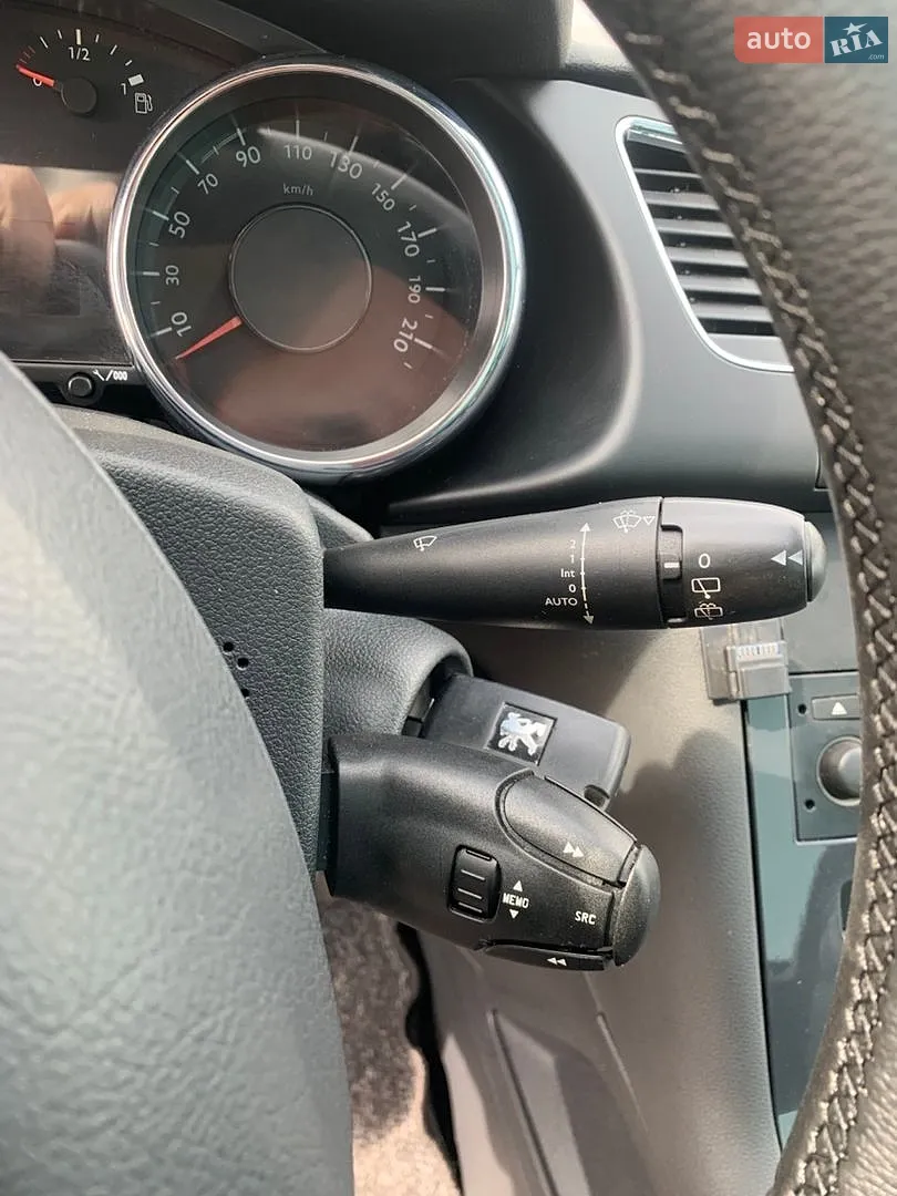 2011 Peugeot 3008 - мініатюра 23