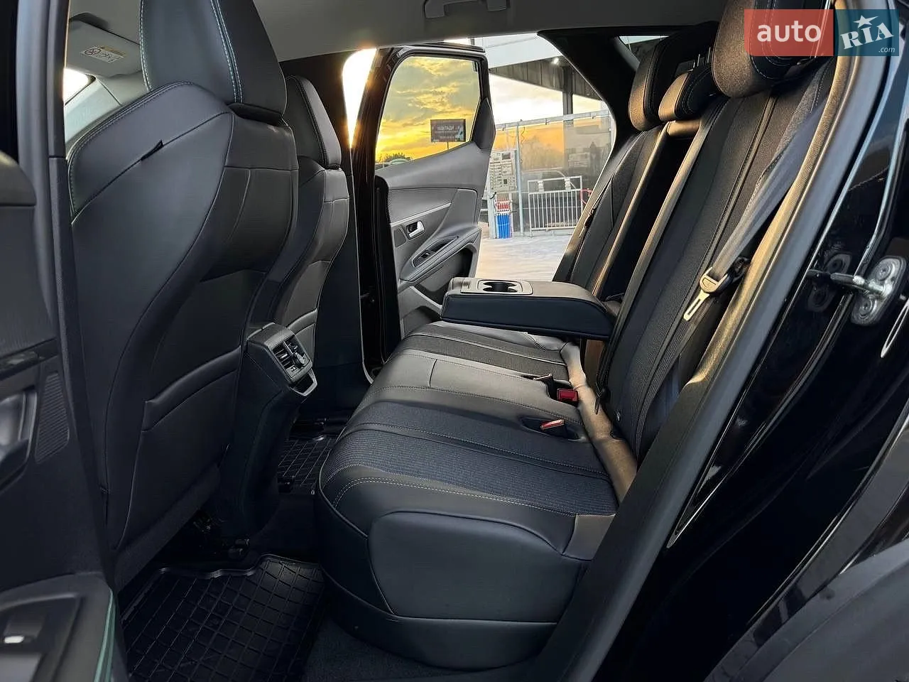 2021 Peugeot 3008 - мініатюра 37