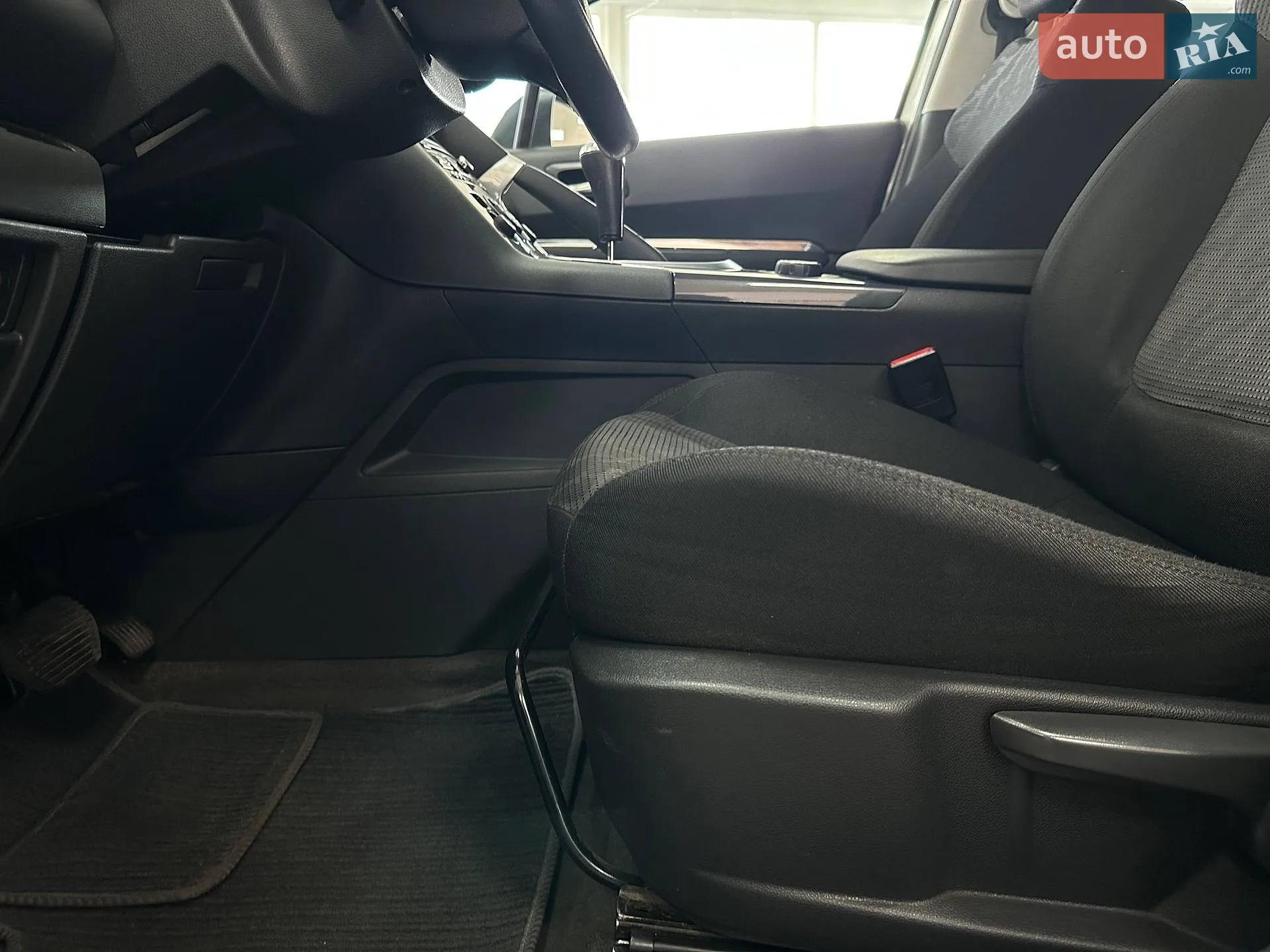 2011 Peugeot 3008 - мініатюра 15