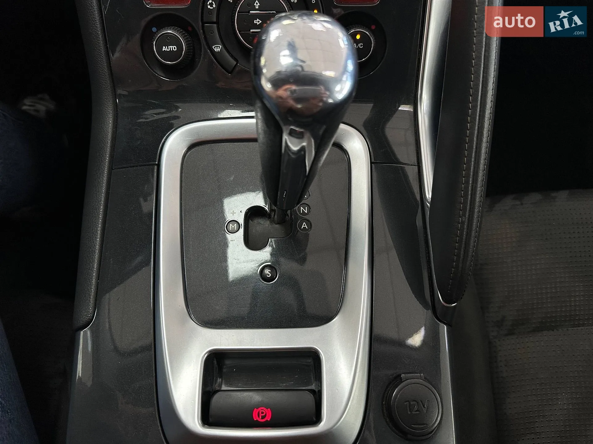 2011 Peugeot 3008 - мініатюра 36