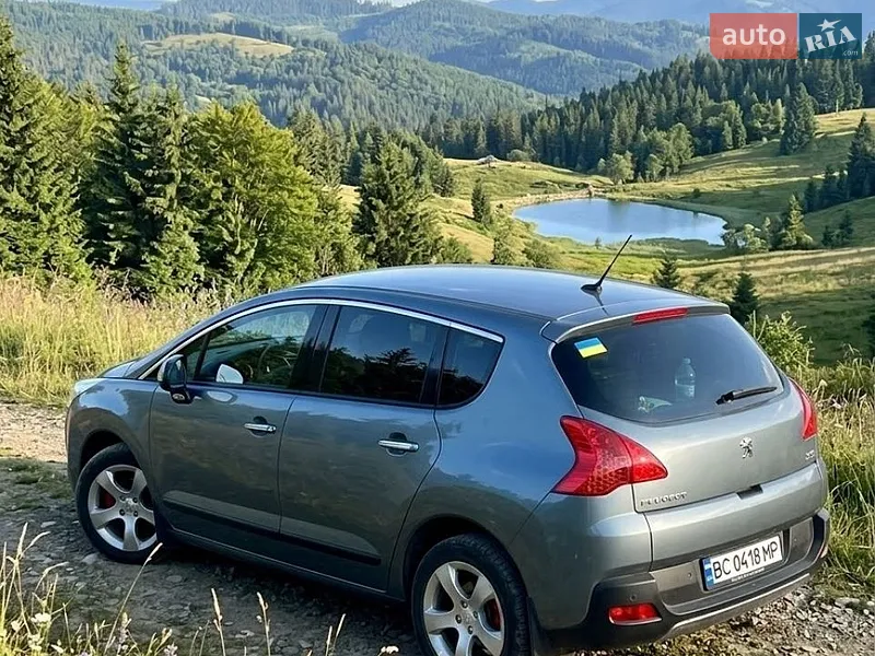 Peugeot 3008 2011