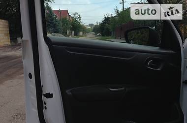 Седан Peugeot 301 2013 в 