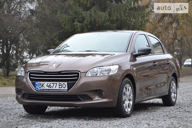 Седан Peugeot 301 2013 в Києві