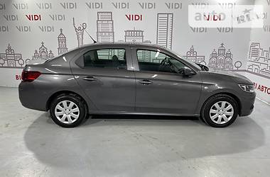 Седан Peugeot 301 2019 в Киеве