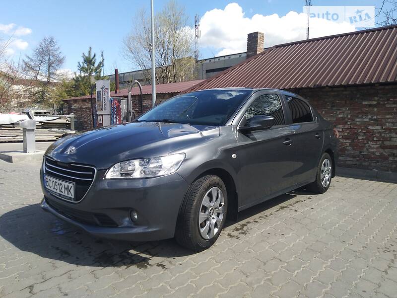 Седан Peugeot 301 2013 в Львові