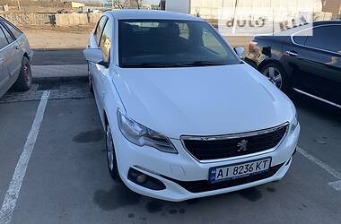 Седан Peugeot 301 2017 в Киеве