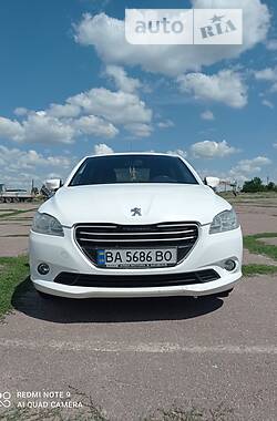 Седан Peugeot 301 2013 в Кропивницькому