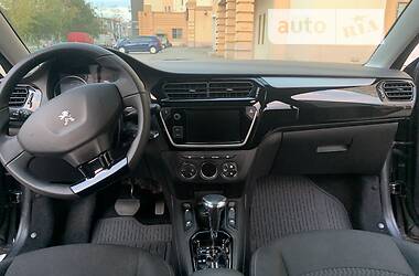 Седан Peugeot 301 2020 в Харкові