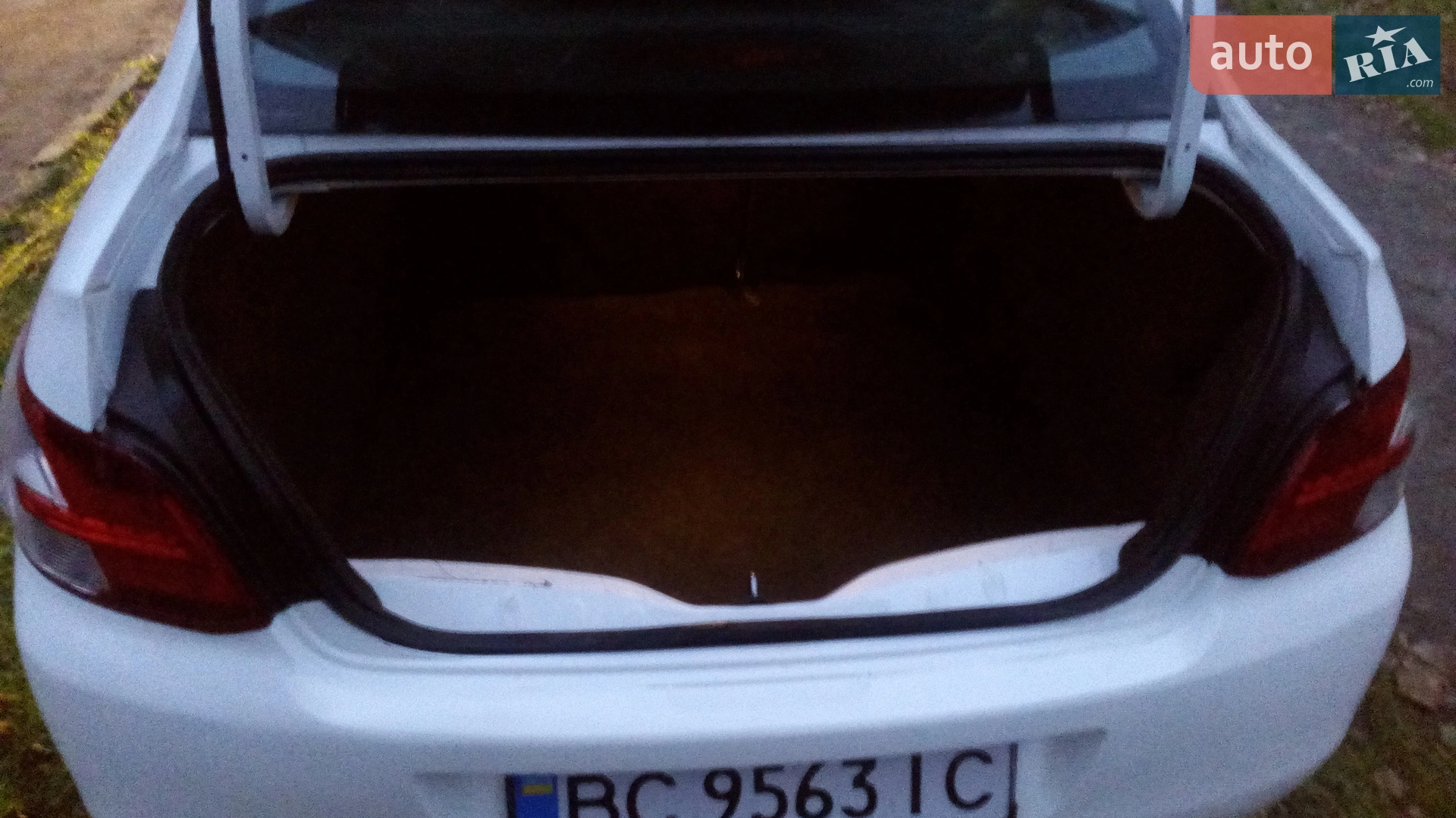 2016 Peugeot 301 - мініатюра 13