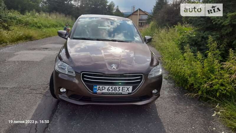Peugeot 301 2013