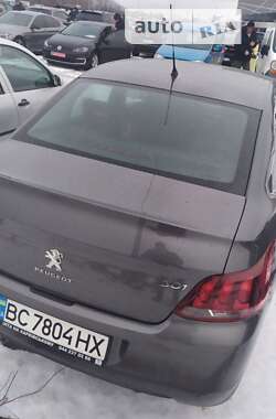 Седан Peugeot 301 2019 в Львове