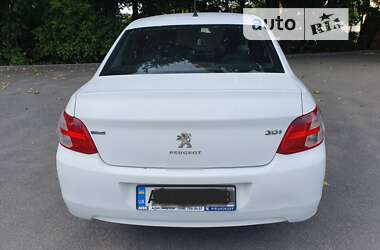 Седан Peugeot 301 2016 в Виннице