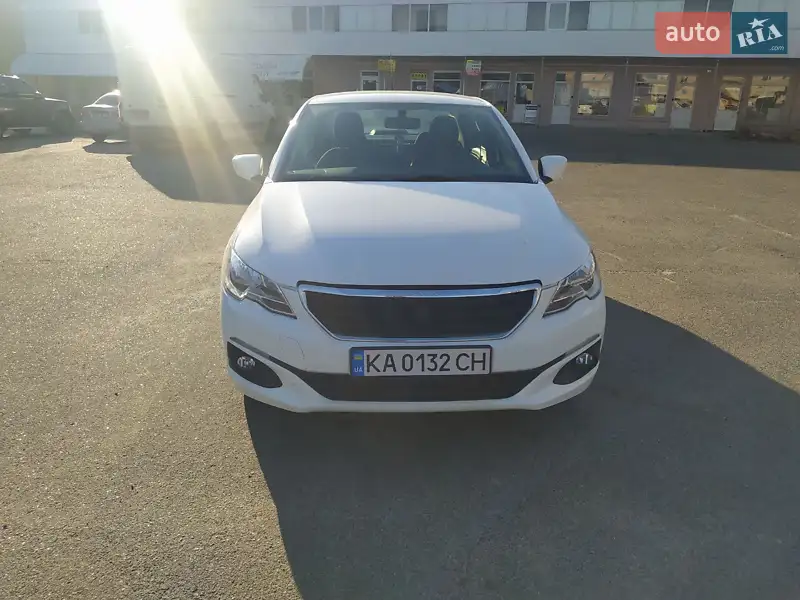 Peugeot 301