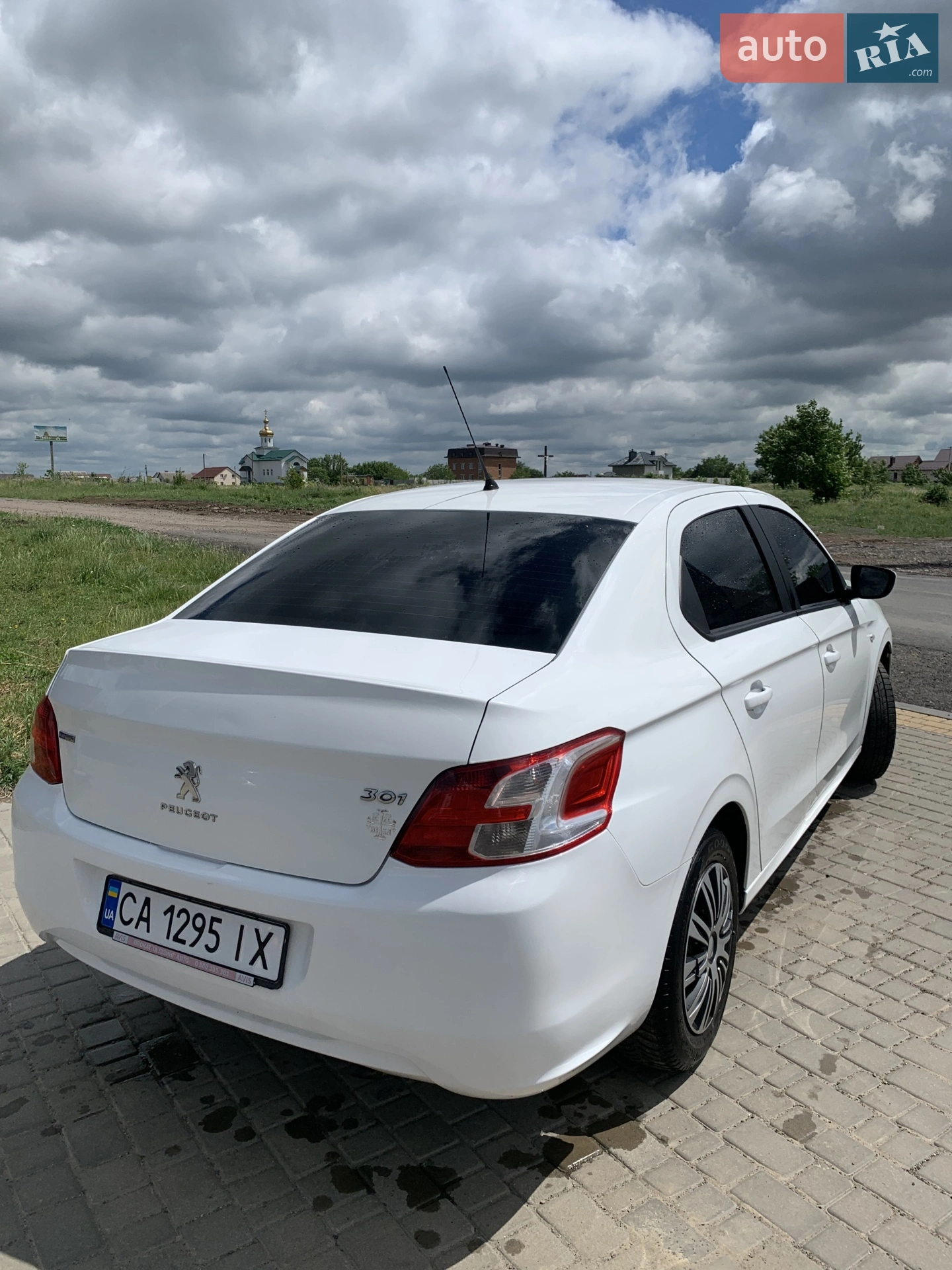 2016 Peugeot 301 - фото 1