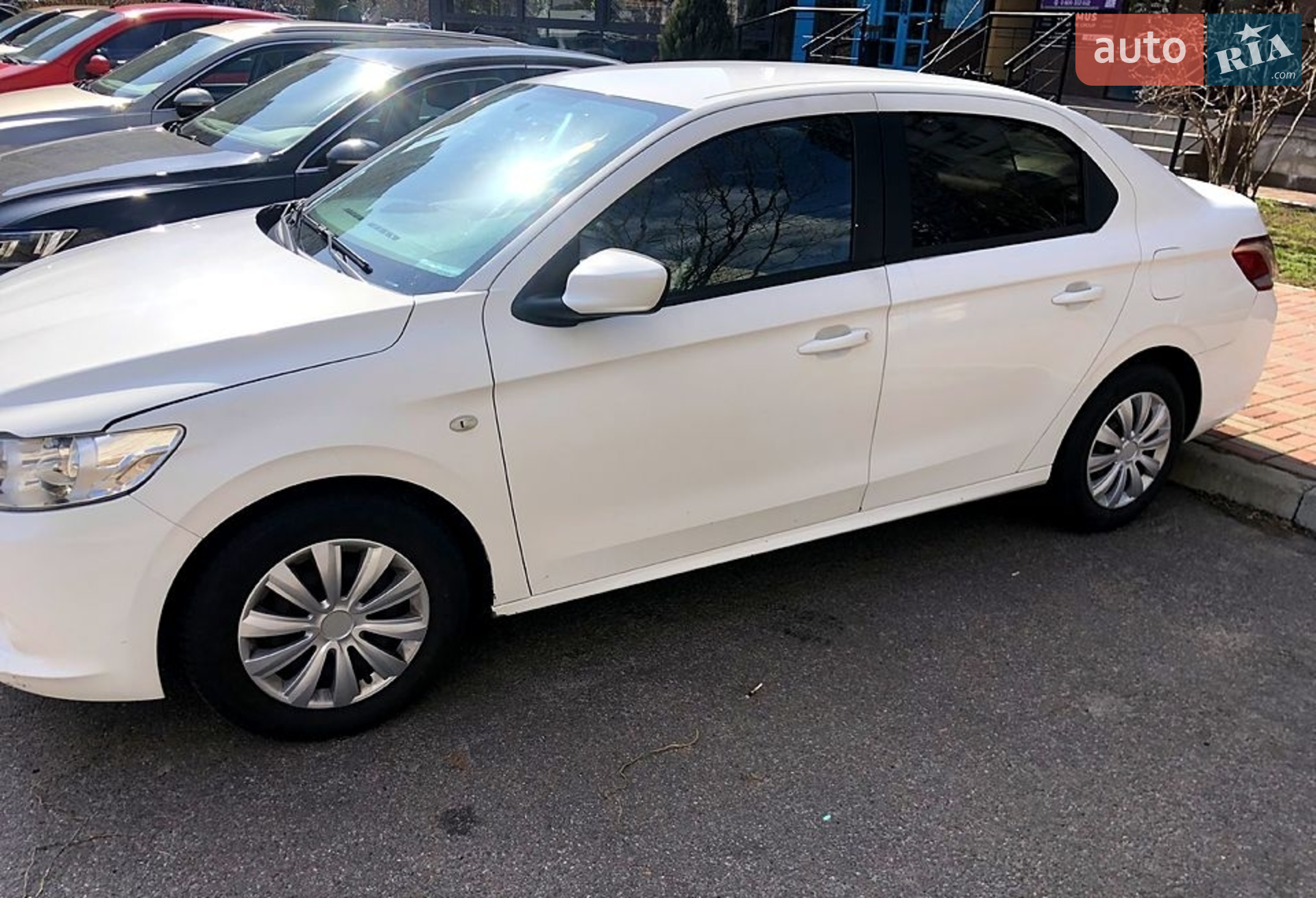 2013 Peugeot 301 - мініатюра 3