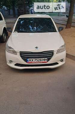 Седан Peugeot 301 2013 в Харькове