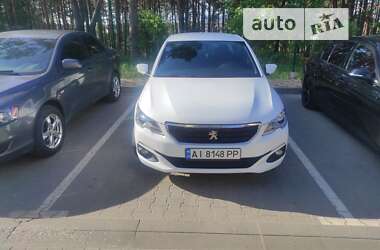 Седан Peugeot 301 2017 в Киеве