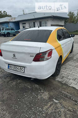 Седан Peugeot 301 2013 в Ужгороді