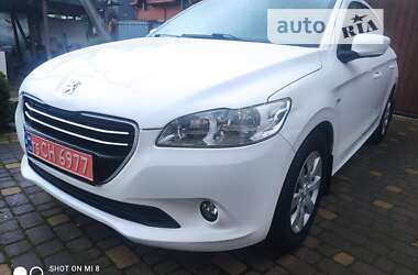 Седан Peugeot 301 2013 в Львові