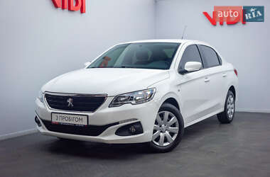 Седан Peugeot 301 2019 в Киеве