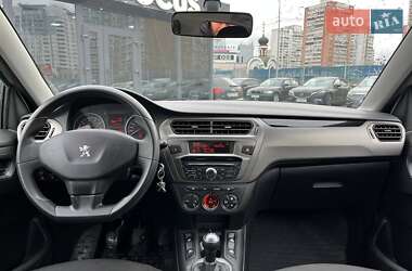 Седан Peugeot 301 2017 в Києві