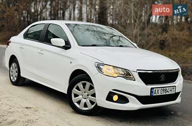 Седан Peugeot 301 2019 в Харкові