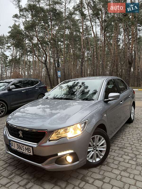 Седан Peugeot 301 2020 в Ирпене