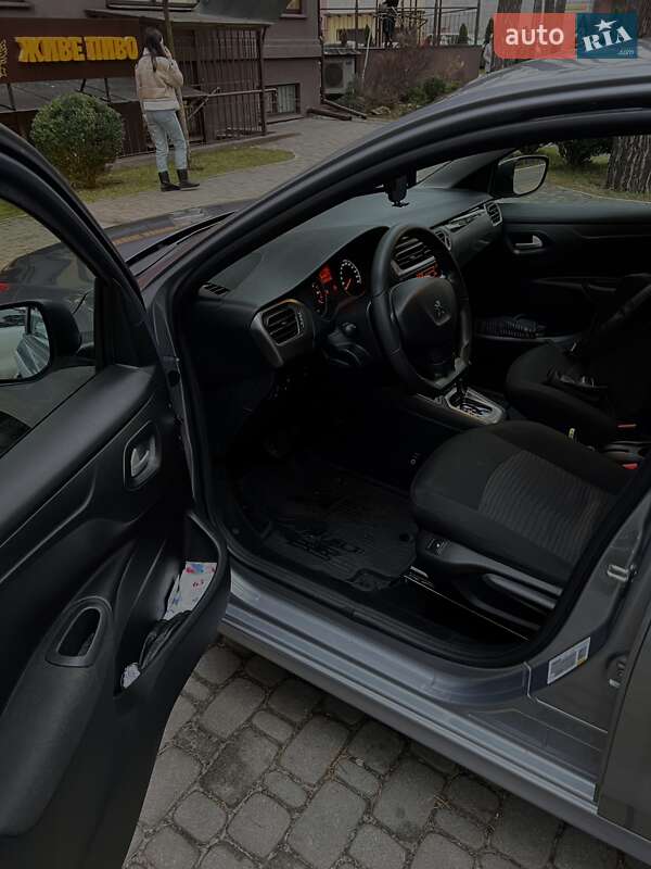 Седан Peugeot 301 2020 в Ирпене