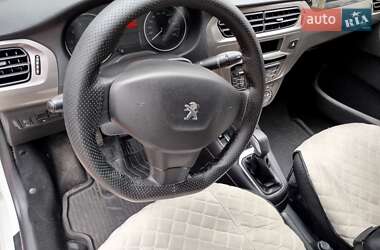 Седан Peugeot 301 2018 в 