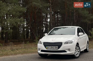 Седан Peugeot 301 2013 в Кременчуці