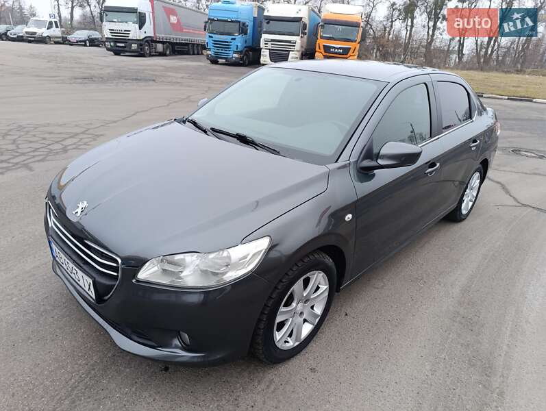 Седан Peugeot 301 2013 в 