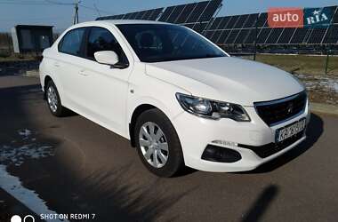 Седан Peugeot 301 2017 в Прилуках