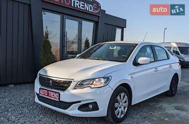 Седан Peugeot 301 2017 в Львові