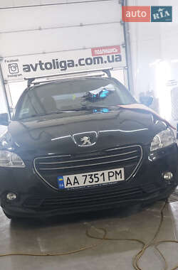 Седан Peugeot 301 2013 в Киеве