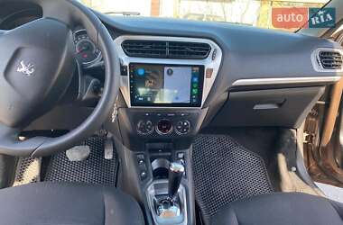 Седан Peugeot 301 2016 в 