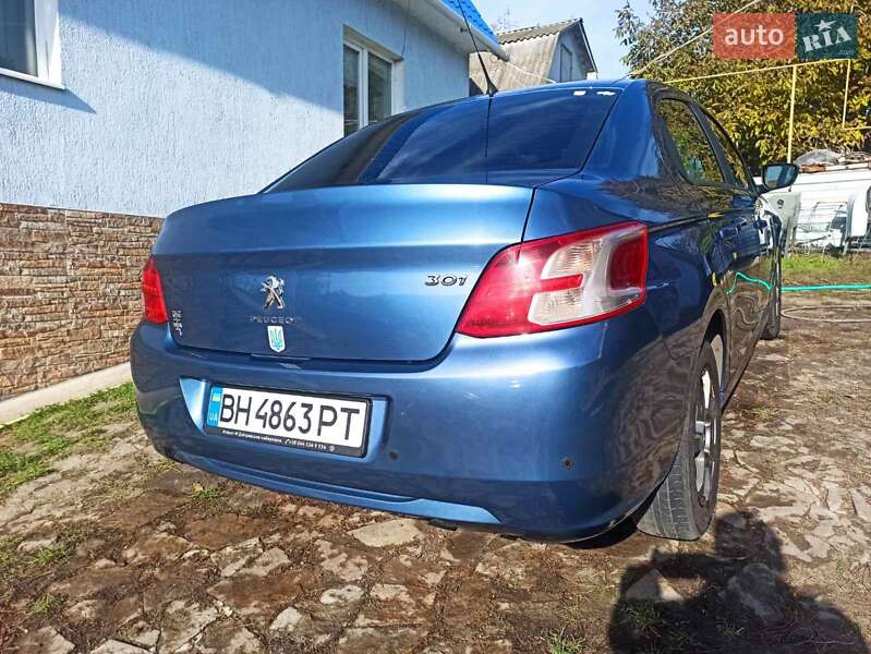 Седан Peugeot 301 2016 в Сумах